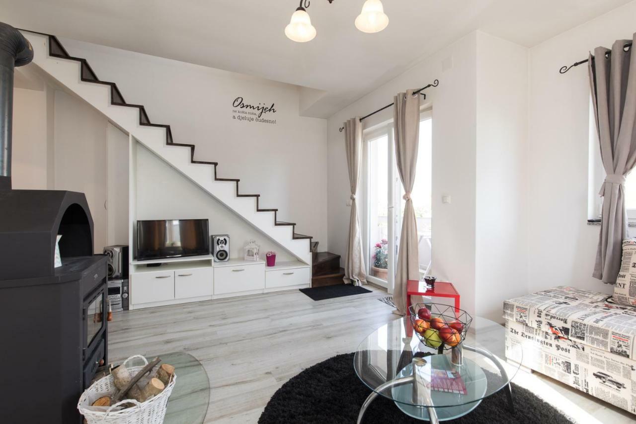 Chic Loft Appartment Krk Town Exterior photo