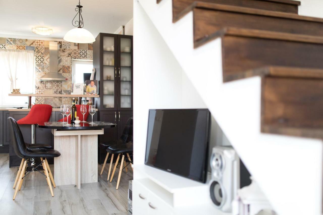 Chic Loft Appartment Krk Town Exterior photo